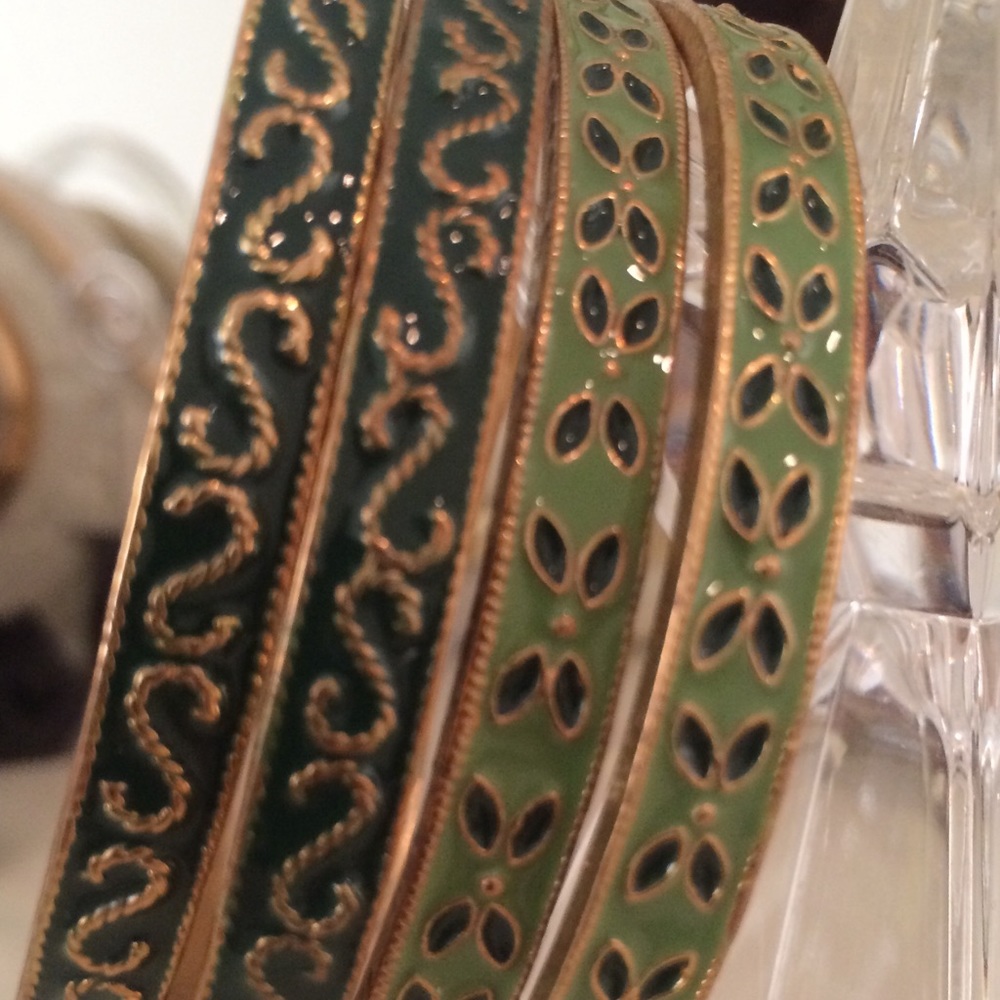 Very pretty BANGLE BRACELETS